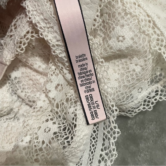 Victoria's Secret Lace Racerback Bralette with Adjustable Straps Size Large - Picture 7 of 7